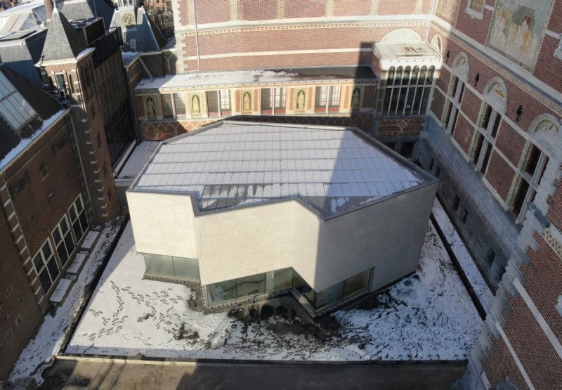 [Rijksmuseum] The Asian Pavilion in construction at the Rijksmuseum [courtesy Facebook page for Cruz & Ortiz architects]