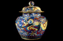 Ming vase UK