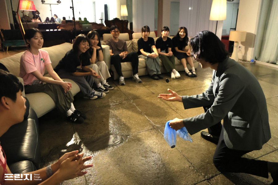 At Seoul Fringe Festival, the boundary between artist and audience is part of the conversation, not an afterthought.