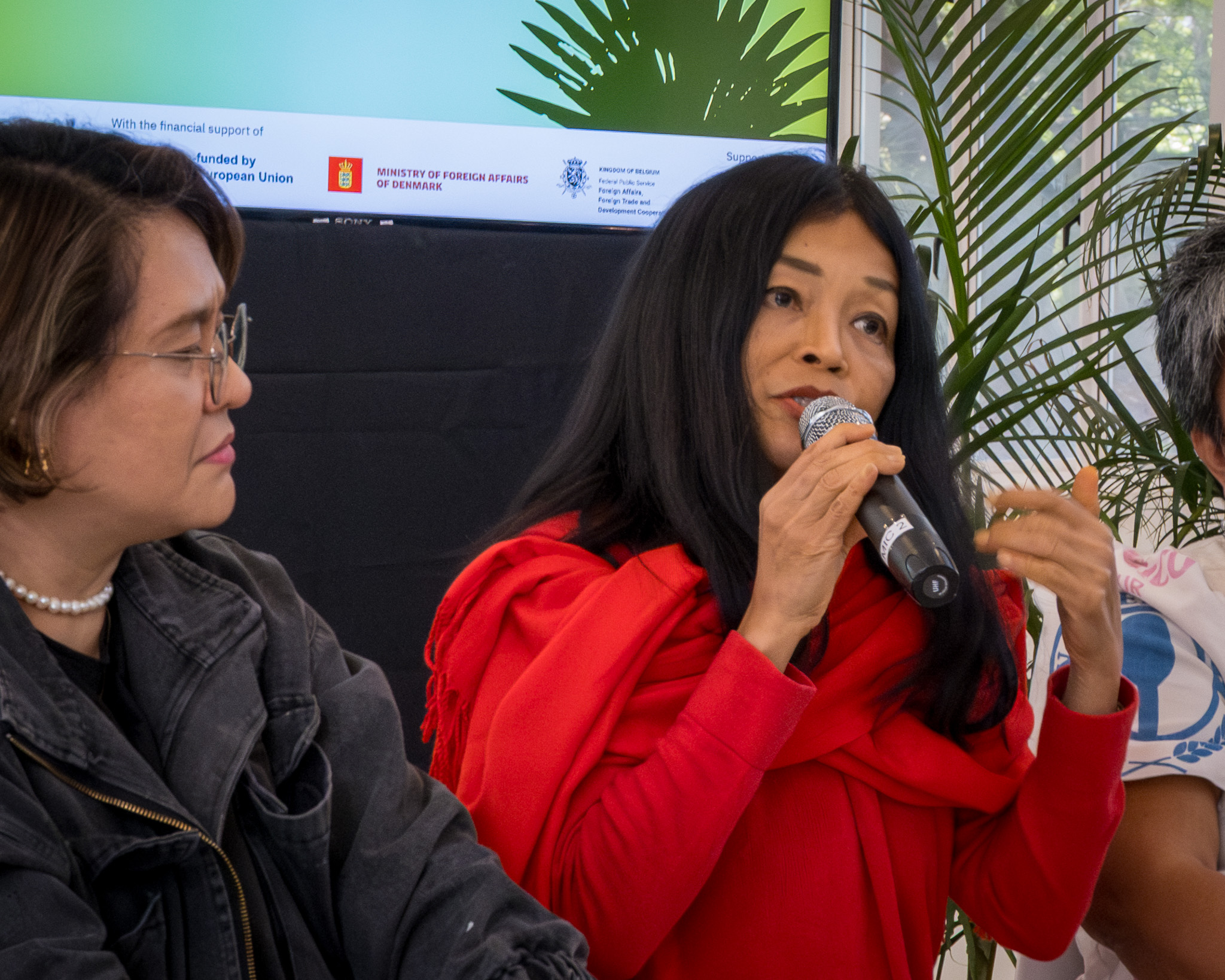 Founder of Tao Foundation, Dr. Grace Nono, spoke to the roundtable audiences. 