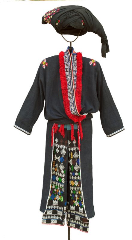 Yao Mien costume from TAEC collection