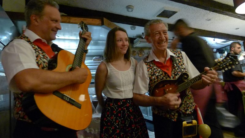 Young cultural leader from Russia with local Maltese folk singers at the GCLTP