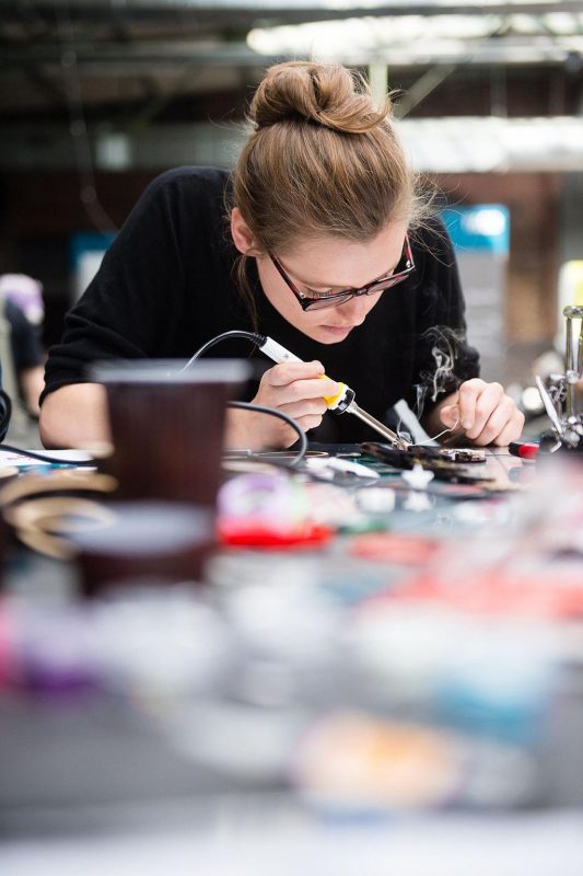 A makerspace in Berlin. By re:publica from Germany (re:publica 2015 - Tag 3) [CC BY 2.0 (http://creativecommons.org/licenses/by/2.0)], via Wikimedia Commons